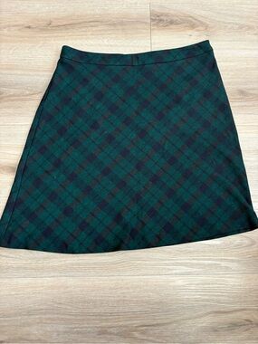 Margaret M Dark Green and Black Plaid A-Line Skirt